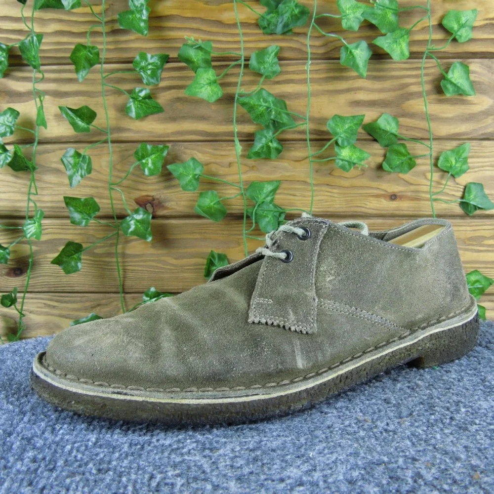 Clarks Originals Men 9.5 Brown Suede Lace-Up Casual Shoes Soft Crepe Outsole